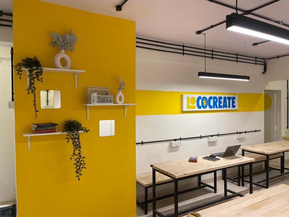 Locomo Express - Stay Work Eat Mumbai Ngoại thất bức ảnh