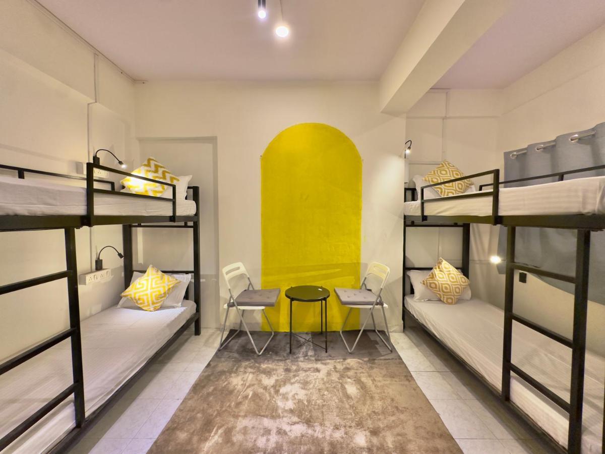 Locomo Express - Stay Work Eat Mumbai Ngoại thất bức ảnh