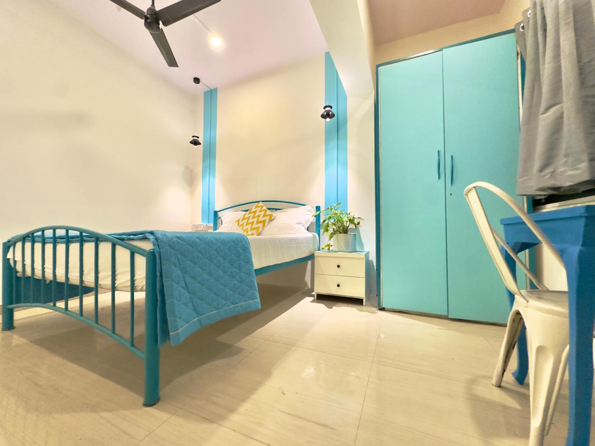 Locomo Express - Stay Work Eat Mumbai Ngoại thất bức ảnh