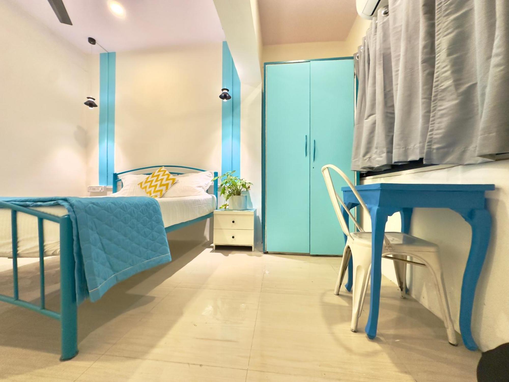 Locomo Express - Stay Work Eat Mumbai Ngoại thất bức ảnh