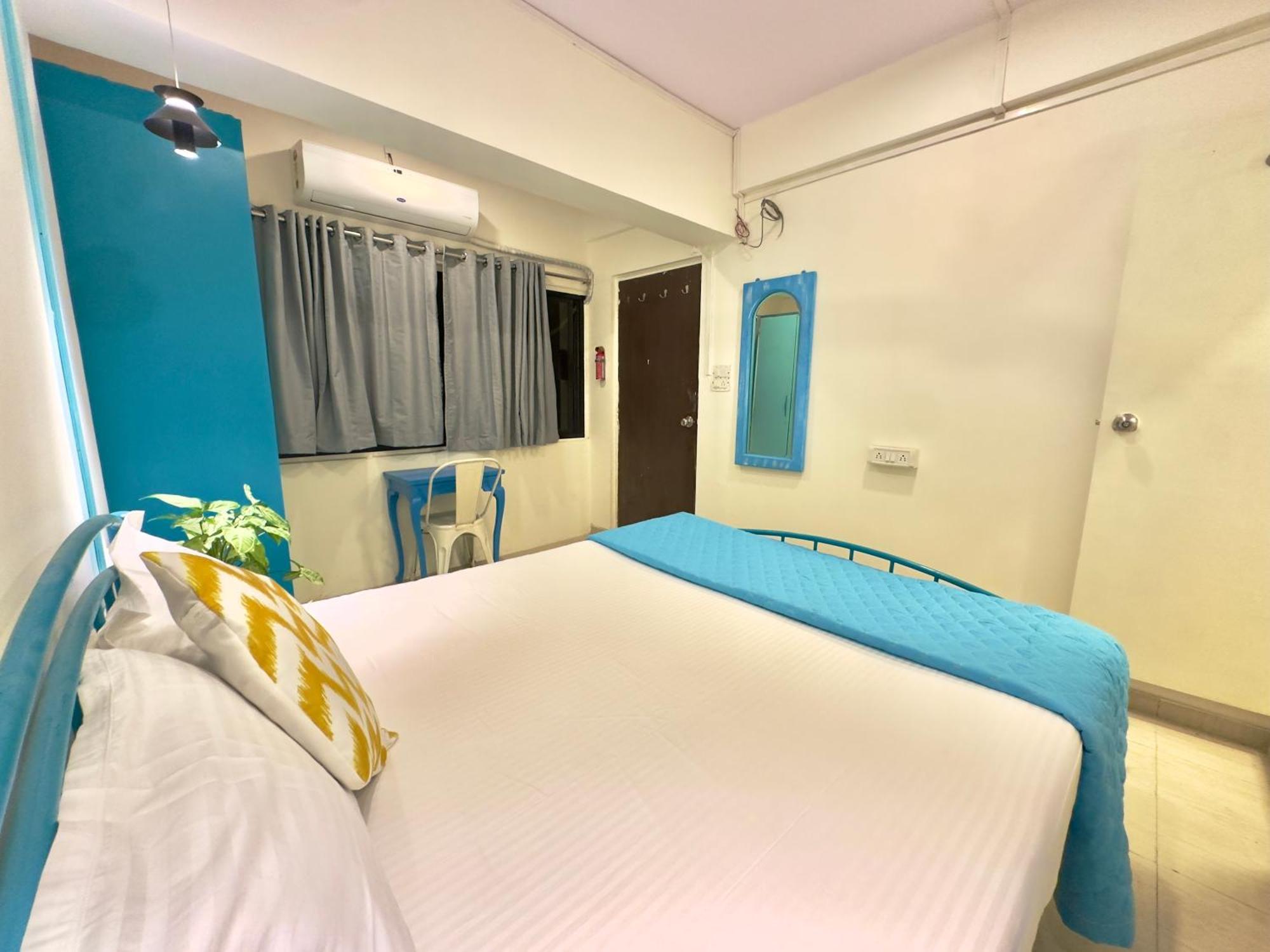 Locomo Express - Stay Work Eat Mumbai Ngoại thất bức ảnh