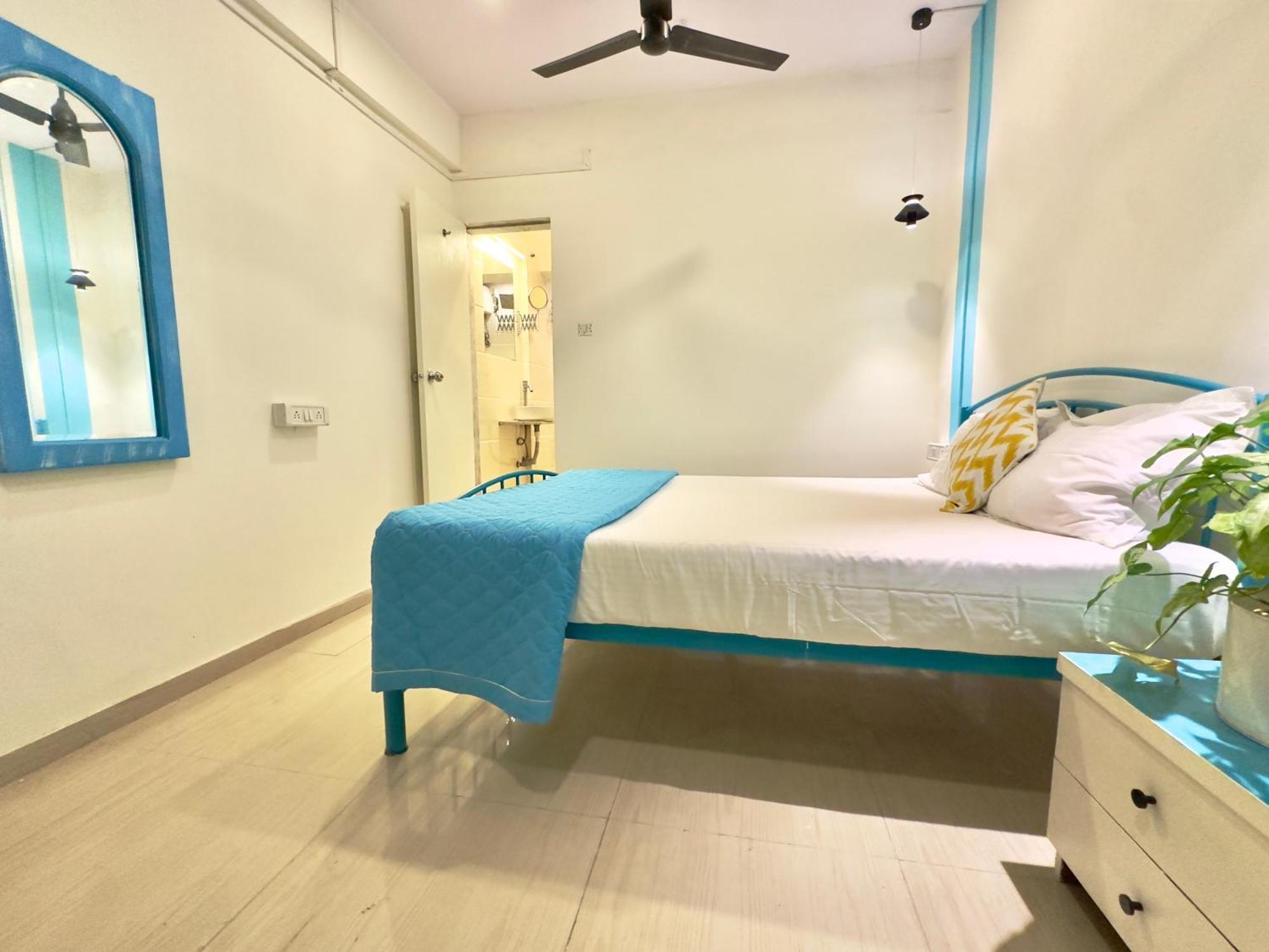 Locomo Express - Stay Work Eat Mumbai Ngoại thất bức ảnh
