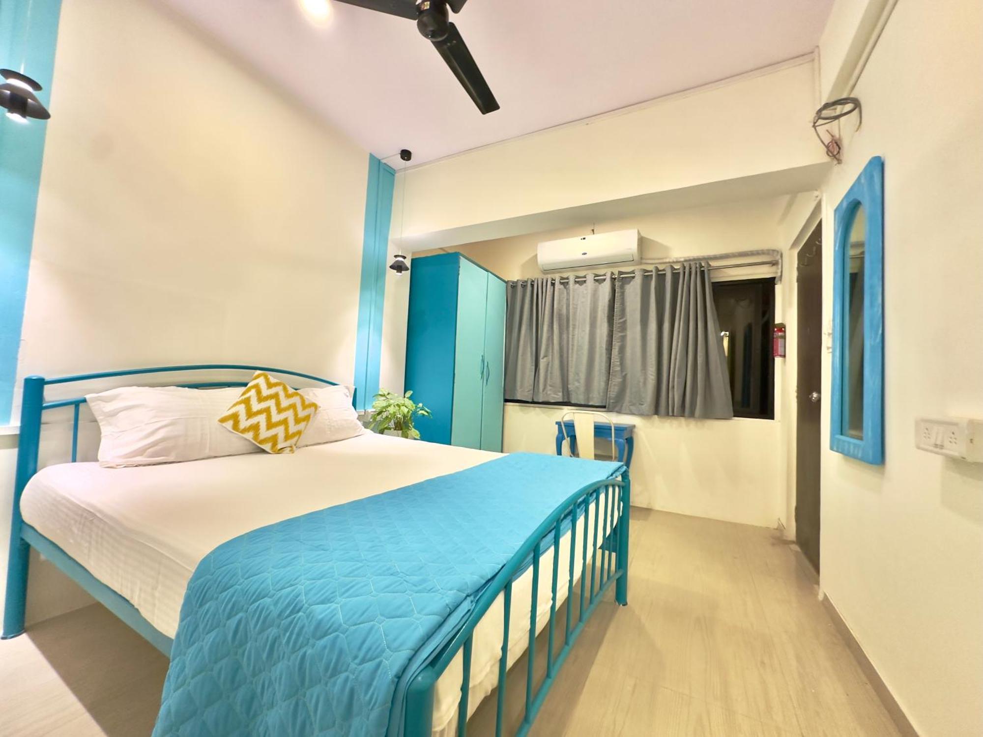 Locomo Express - Stay Work Eat Mumbai Ngoại thất bức ảnh