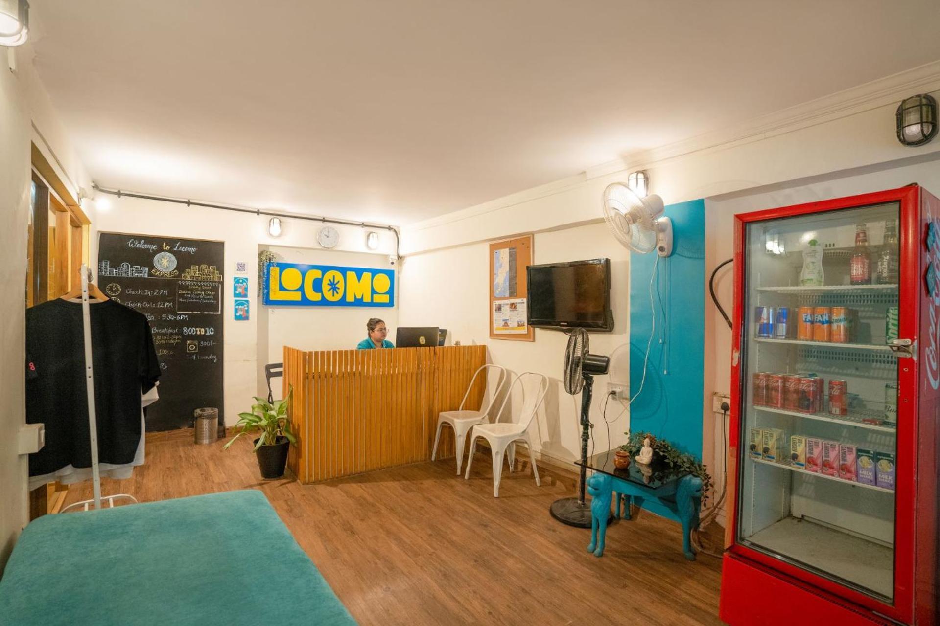 Locomo Express - Stay Work Eat Mumbai Ngoại thất bức ảnh